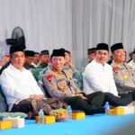 Hadiri Doa Bersama dan Peringatan Maulid Nabi, Kapolri Ajak Masyarakat Jaga Persatuan dan Kesatuan Untuk Memajukan Indonesia Hadiri Doa Bersama dan Peringatan Maulid Nabi, Kapolri Ajak Masyarakat Jaga Persatuan dan Kesatuan Untuk Memajukan Indonesia