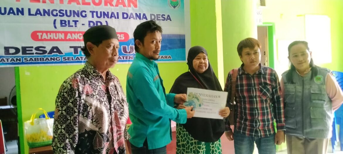 Desa Tete Uri Salurkan BLT-DD. Untuk 20 KK. Penerima Manfaat.