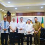 Bupati Enrekang H. Muh. Yusuf Ritangnga mengikuti audiensi terbatas bersama Menteri Pertanian Andi Amran Sulaiman, di Jakarta Selatan, Selasa, 9 September 2025. Bupati Enrekang H. Muh. Yusuf Ritangnga mengikuti audiensi terbatas bersama Menteri Pertanian Andi Amran Sulaiman, di Jakarta Selatan, Selasa, 9 September 2025.