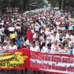 Lima Tokoh Agama Menanda Tangani Petisi Tolak Anarkisme & Provokasi Lima Tokoh Agama Menanda Tangani Petisi Tolak Anarkisme & Provokasi