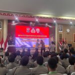 *Biro Sumber Daya Manusia (SDM) Polda Sulawesi Tenggara (Sultra) menggelar kegiatan Upaya Penanggulangan Radikalisme bagi Pegawai Negeri pada Polri (PNPP) di lingkungan Polda Sultra* *Biro Sumber Daya Manusia (SDM) Polda Sulawesi Tenggara (Sultra) menggelar kegiatan Upaya Penanggulangan Radikalisme bagi Pegawai Negeri pada Polri (PNPP) di lingkungan Polda Sultra*