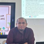 Kepsek SMA negeri 10 Enrekang memimpin dengan pendekatan hati