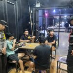 Polsek Balusu Gelar Patroli Dialogis, Sambangi Pelaku UMKM Guna Antisipasi Gangguan Kamtibmas Polsek Balusu Gelar Patroli Dialogis, Sambangi Pelaku UMKM Guna Antisipasi Gangguan Kamtibmas