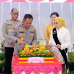 *Polda Sultra Gelar Syukuran Hari Jadi Polwan ke-77* *Polda Sultra Gelar Syukuran Hari Jadi Polwan ke-77*