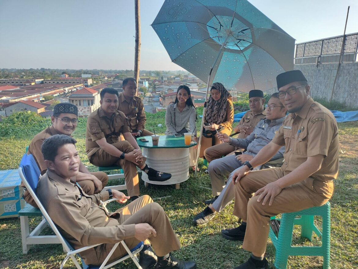 Dukung Pelaku Usaha Ekonomi Lokal, Bupati Sangat Merespon Hadirnya Di Puncak Bukit Masamba