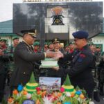 Jalin Soliditas dan Sinergitas, Brimob Polda Sultra Beri Kejutan di HUT ke-80 TNI di Batalyon 725 Woroagi Jalin Soliditas dan Sinergitas, Brimob Polda Sultra Beri Kejutan di HUT ke-80 TNI di Batalyon 725 Woroagi