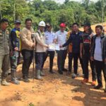 Tim Kantor ATR / BPN Luwu Utara Memastikan Lahan Milik Pemda Di Desa Kamiri Kecamatan Masamba. Tim Kantor ATR / BPN Luwu Utara Memastikan Lahan Milik Pemda Di Desa Kamiri Kecamatan Masamba.