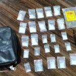 Tim Satres Narkoba Polres Lutra Berhasil Meringkus Seorang Petani Pemilik 25 Sachet Sabu Di Malbar. Tim Satres Narkoba Polres Lutra Berhasil Meringkus Seorang Petani Pemilik 25 Sachet Sabu Di Malbar.