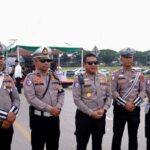 Pawai Taaruf Mobil Hias Warnai Pembukaan STQH Nasional XXVIII di Kota Kendari Pawai Taaruf Mobil Hias Warnai Pembukaan STQH Nasional XXVIII di Kota Kendari