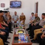 *DIRLANTAS POLDA SULTRA HADIRI KEGIATAN MENYAPA WAJIB PAJAK BERSAMA KOMISARIS PT JASA RAHARJA*