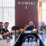Komisi I DPRD Lutra Terima Kunjungan Pengurus PGRI, Terkait Koordinasi Strategis Memperkuat Mutu Pendidikan Di Daerah. Komisi I DPRD Lutra Terima Kunjungan Pengurus PGRI, Terkait Koordinasi Strategis Memperkuat Mutu Pendidikan Di Daerah.