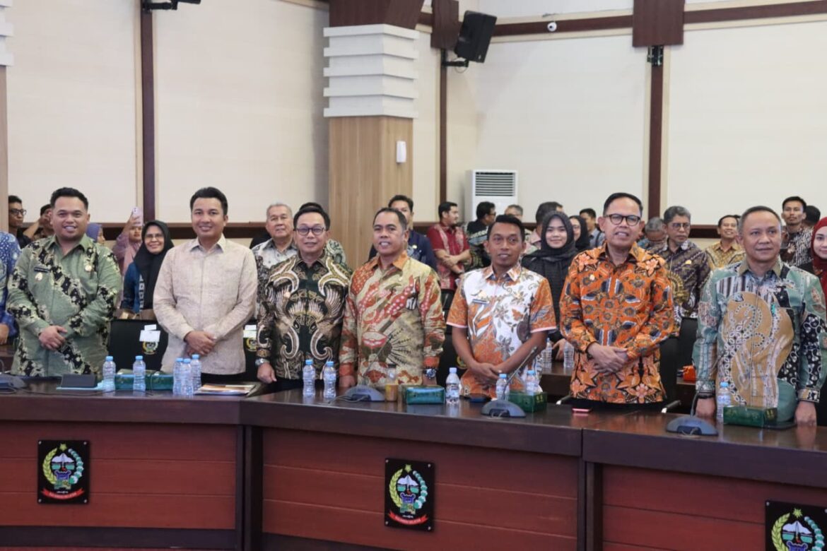 Bupati Andi Rosman Saat Hadiri Rakor Pemberantasan Korupsi di Makassar : Tegas Kami Ikuti Arahan KPK