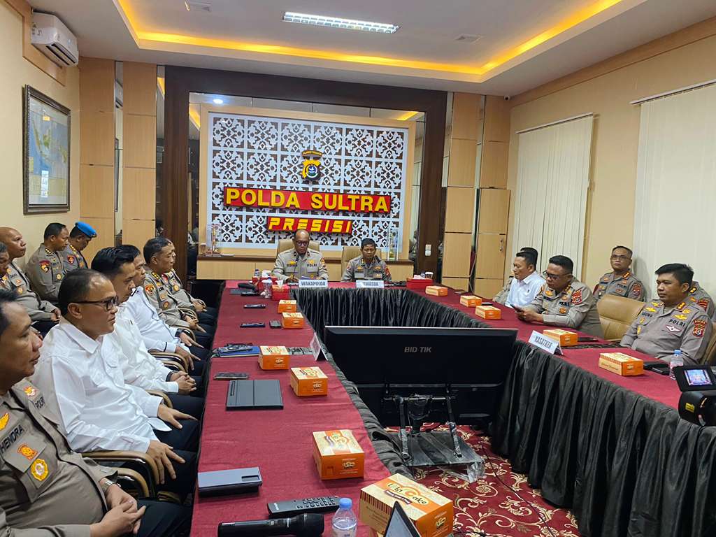 Polda Sultra Gelar Taklimat Awal Audit Kinerja Tahap II, Wakapolda Tekankan Transparansi dan Efisiensi Pelayanan Publik*