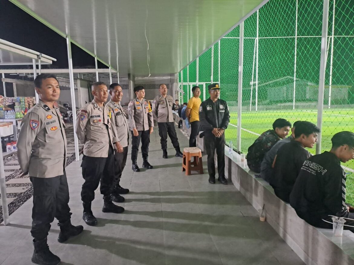Polsek Tanete Riattang Kawal Jalannya Turnamen Mini Soccer, Jaga Sportivitas dan Keamanan