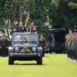 1.156 Lulusan Sekolah Inspektur Polisi Siap Bergerak di Lapangan Wujudkan Perubahan Nyata dan Pulihkan Kepercayaan Publik 1.156 Lulusan Sekolah Inspektur Polisi Siap Bergerak di Lapangan Wujudkan Perubahan Nyata dan Pulihkan Kepercayaan Publik