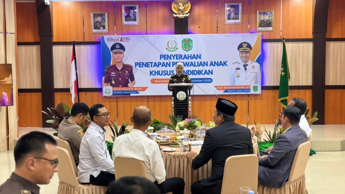 Momen Hari Pahlawan Kejaksaan Negeri Luwu Utara  Gelar Kegiatan Penyerahan Penetapan Perwalian Anak Khusus Bidang Pendidikan