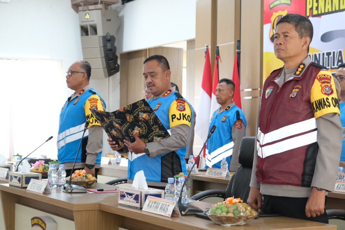Polda Sulawesi Tenggara Menggelar Penandatanganan Pakta Integritas Panitia, Peserta, Dan Orang Tua/wali Penerimaan Bintara Brimob Polri Tahun Anggaran 2026.