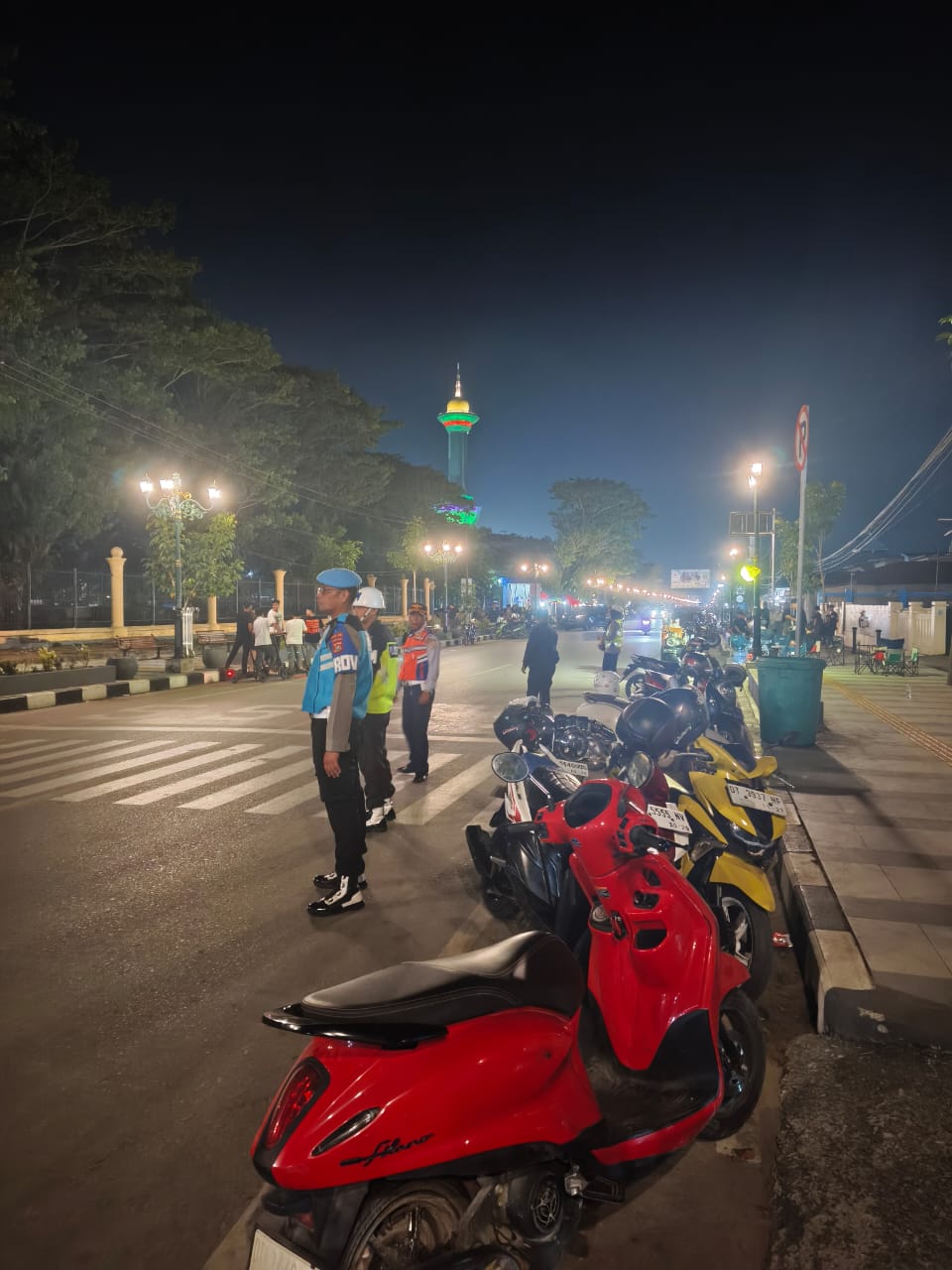 *Ditlantas Polda Sultra dan Polresta Kendari Gelar Apel dan Giat Operasi Zebra Anoa 2025, Intensifkan Antisipasi Balap Liar di Kota Kendari*