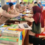 Korpri Polda Sultra Gelar Pengobatan Gratis dan Pembagian Kacamata di Lepo-Lepo, Ratusan Warga Antusias