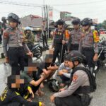 Polisi Cekatan Antisipasi Tawuran Antar Pelajar Polisi Cekatan Antisipasi Tawuran Antar Pelajar