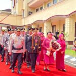 *Polda Sulawesi Tenggara Melaksanakan Upacara Wisuda Purnabakti Personel Periode Januari s.d. Desember 2025**