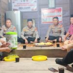 ​Duduk Bersama di Poskamling, Kapolsek Balusu dan Masyarakat Bahas Keamanan Lewat "Ngopi Kamtibmas"