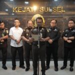 Korupsi Bibit Nanas, Kejati Sulsel Resmi Ajukan Cekal Terhadap Mantan Pj Gubernur BB dan 5 Orang Korupsi Bibit Nanas, Kejati Sulsel Resmi Ajukan Cekal Terhadap Mantan Pj Gubernur BB dan 5 Orang