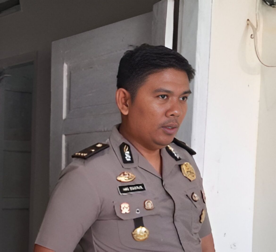 ​Percobaan Pembobolan Rumah Kosong Resahkan Warga Barru, Kapolsek Balusu: Kami Tak Biarkan Premanisme Merajalela
