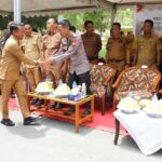 Kapolres Bone AKBP Sugeng Menghadiri Acara Peresmian Peningkatan Jalan Aspal Ruas Jalan Perintis Yang Berlokasi di Kelurahan Macanang, Kapolres Bone AKBP Sugeng Menghadiri Acara Peresmian Peningkatan Jalan Aspal Ruas Jalan Perintis Yang Berlokasi di Kelurahan Macanang,