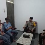 Kapolsek Pujananting Sambangi Korban Penganiayaan, Imbau Keluarga Tetap Tenang dan Percayakan Proses Hukum Kapolsek Pujananting Sambangi Korban Penganiayaan, Imbau Keluarga Tetap Tenang dan Percayakan Proses Hukum