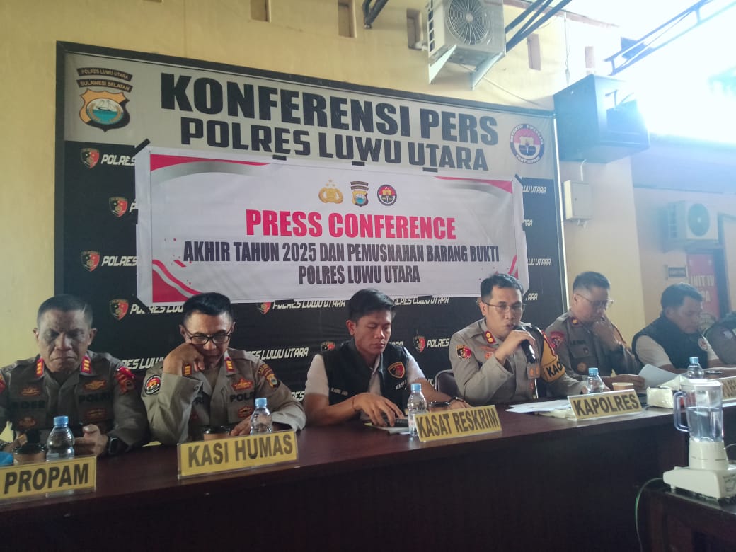 Polres Luwu Utara Menggelar Pers Confrence, Capaian Berbagai Kasus Di Tahun 2025.