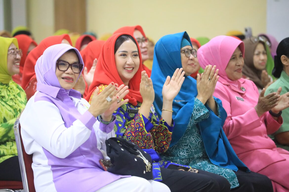 Ketua TP PKK Bantaeng Buka Kegiatan Public Speaking dan Etika Berkomunikasi