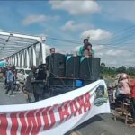 Aksi Demo Aliansi Mahasiswa Desak Pemekaran Provinsi Luwu Raya Mengakibatkan kemacetan Total Lalulintas.