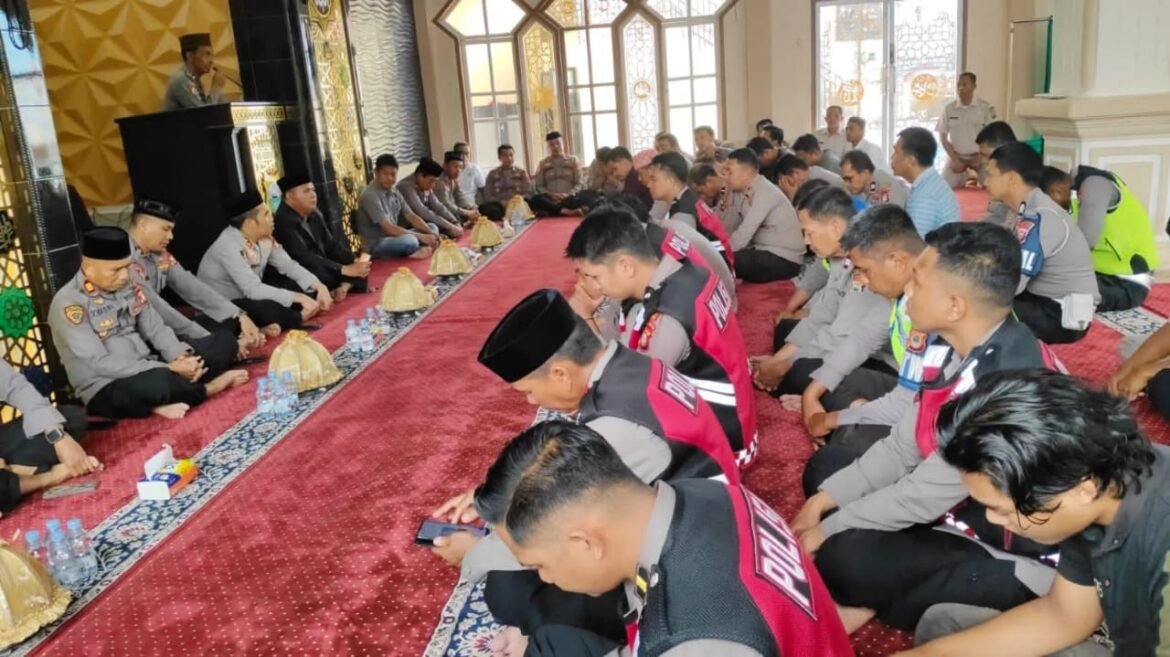 Polres Luwu Utara Peringati Isra Miraj 1447 H / 2026 M, Perkuat Keimanan dan Kepedulian Sosial Personel Polri.