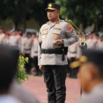 *Personel Polda Sultra Terima Tanda Kehormatan Satya Lencana pada Upacara Hari Kesadaran Nasional*