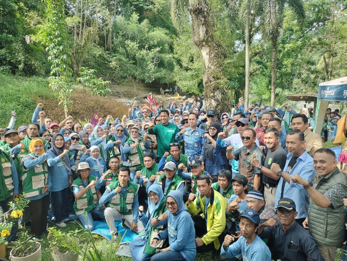 Bupati Andi Abdullah Rahim Menghadiri Kegiatan Penyuluh Pertanian di Pincara Sebelum Ke Makassar Atas Undangan Gubernur SuSel.