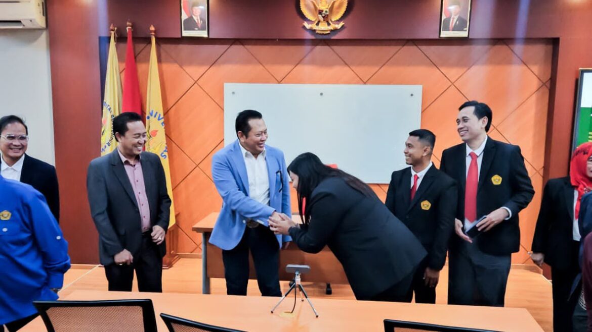 *Jadi Co-Promotor Disertasi Doktor Hukum, Bamsoet Dorong Penguatan Regulasi Dana Desa agar Tepat Sasaran dan Berkelanjutan*