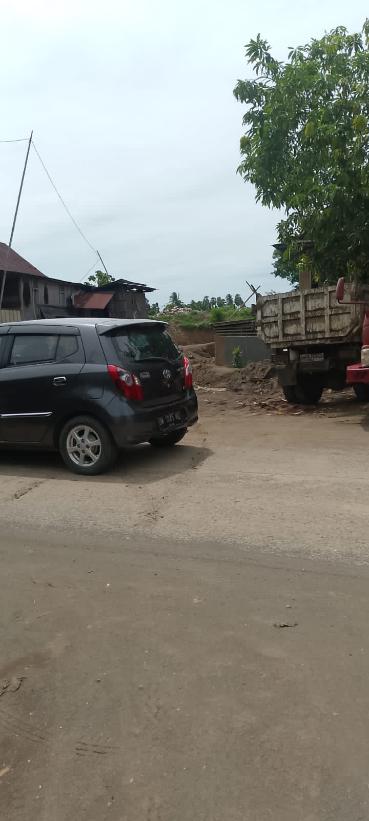 TAMBANG ILEGAL MARAK DI KABUPATEN WAJO APARAT DI MINTA BERTINDAK TEGAS