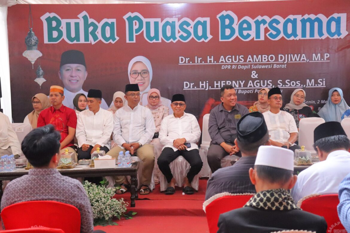 Anggota DPR RI Agus Ambo Djiwa, Gelar Buka Bersama Masyarakat di Rumah Aspirasi PDIP Mempererat Siturahmi