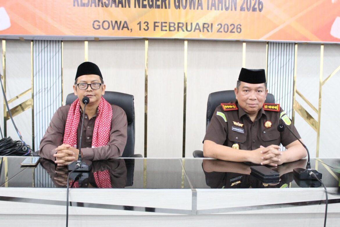 Sebelum Buka Puasa Bersama di Selenggarakan Para Pegawai Kejari Gowa dan IAD Hadiri Ceramah Agama