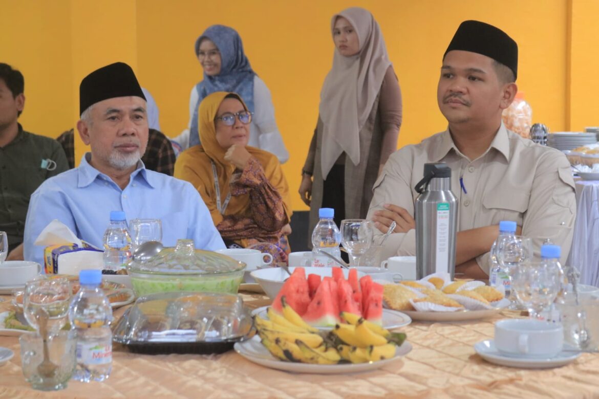 Suasana Kekeluargaan Warnai Buka Puasa Bersama di Rumah Jabatan Wakil Bupati Bantaeng