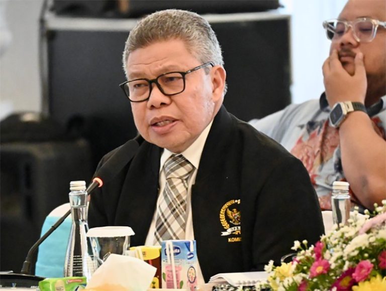 TAUFAN PAWE, Anggota Komisi II DPR RI, Sikapi Aspirasi Pemekaran DOB Luwu Raya