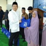 Rayakan Ulang Tahun di Barru, Bosowa Bagikan 5 Ton Beras untuk 15 Desa