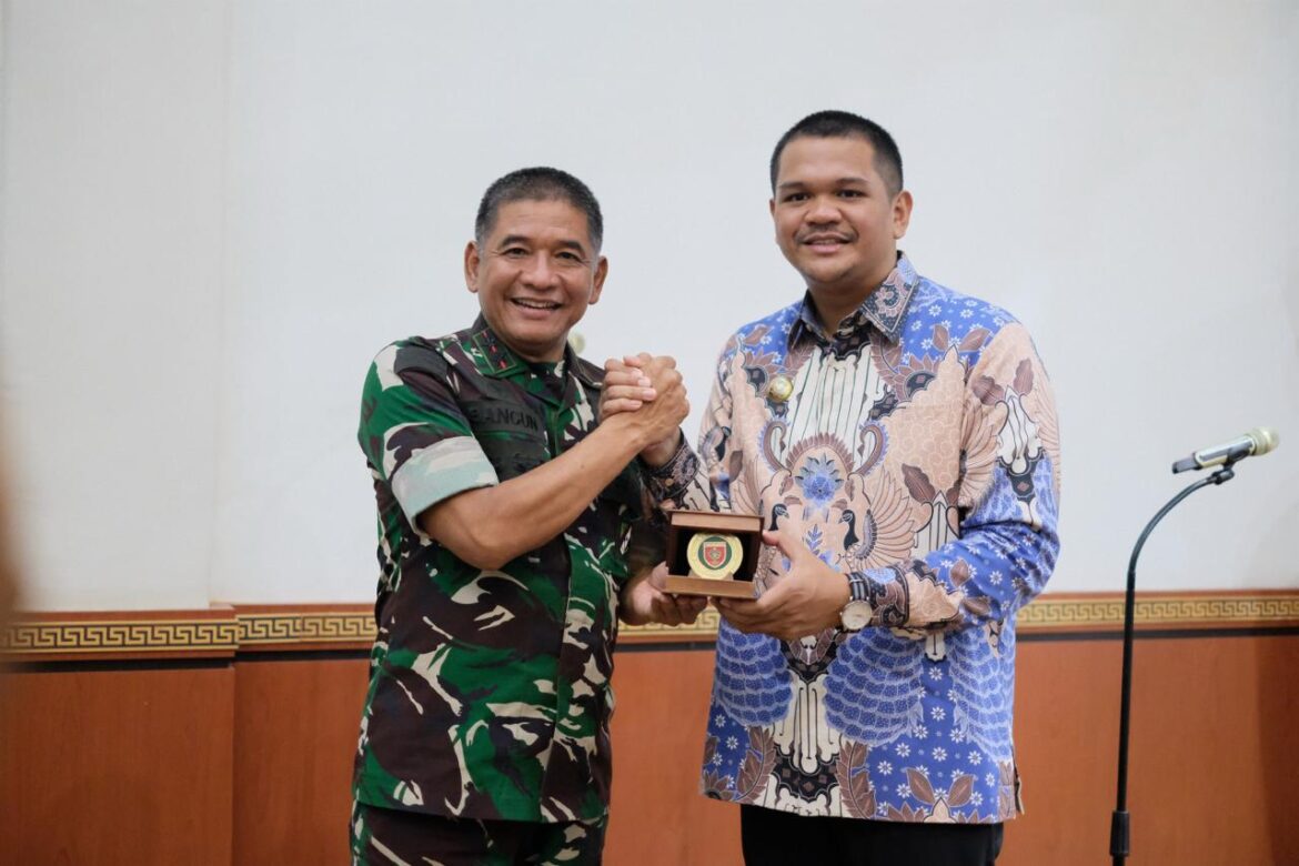 Bupati Bantaeng Sambut Kunjungan Pangdam XIV/Hasanuddin, Perkuat Sinergi dan Kolaborasi Pembangunan