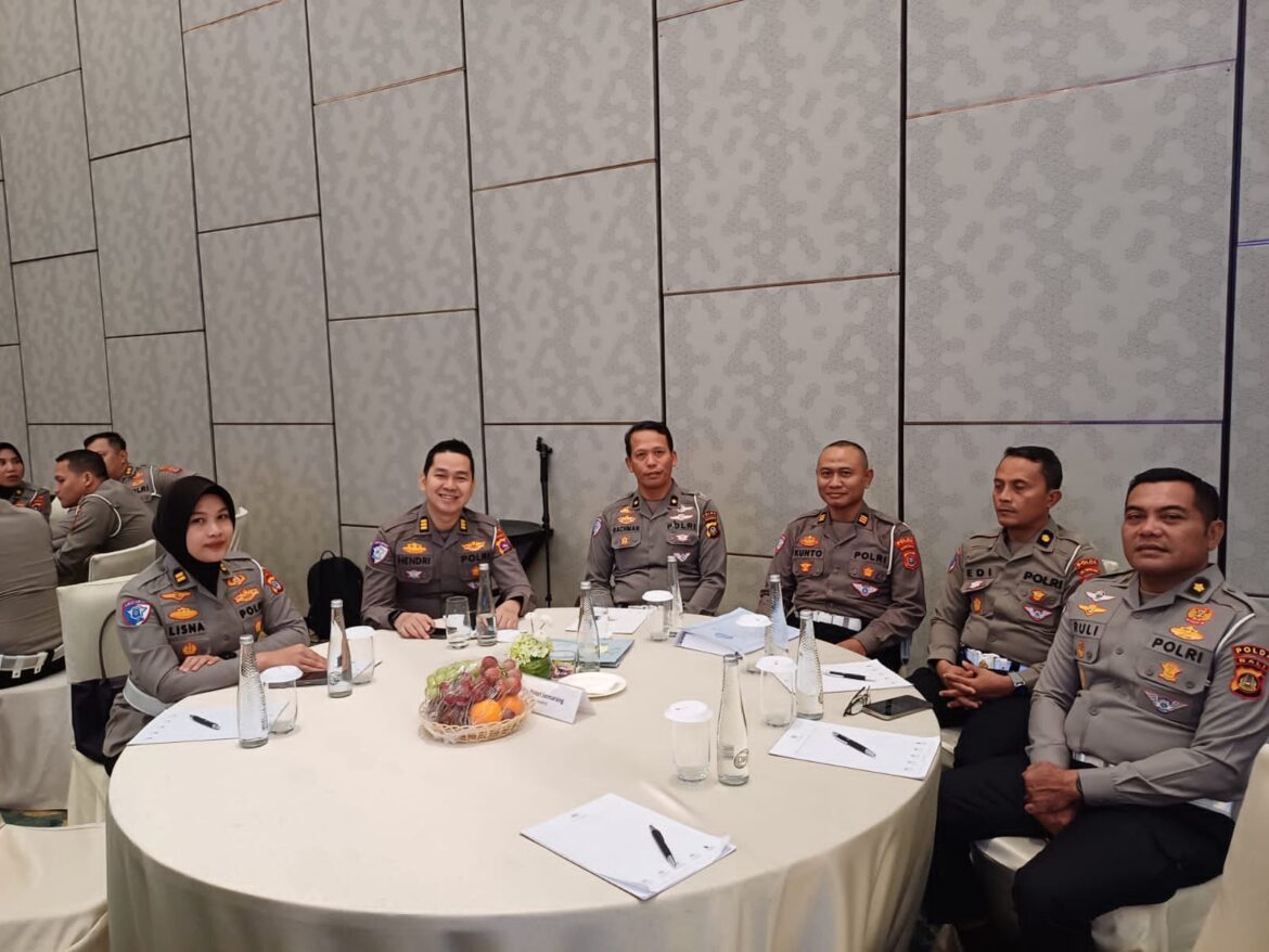 Ditlantas Polda Sultra Ikuti Anev Ops Ketupat 2026, Bahas Strategi Tingkatkan Kamseltibcarlantas Nasional