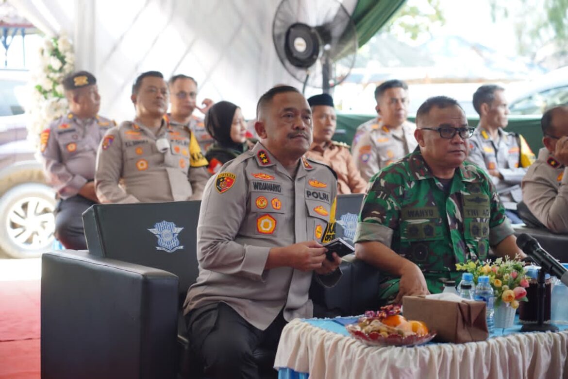 *Pantau Keamanan di Tempat Wisata, Kapolda Sultra dan Forkopimda Patroli di Pantai Toronipa*