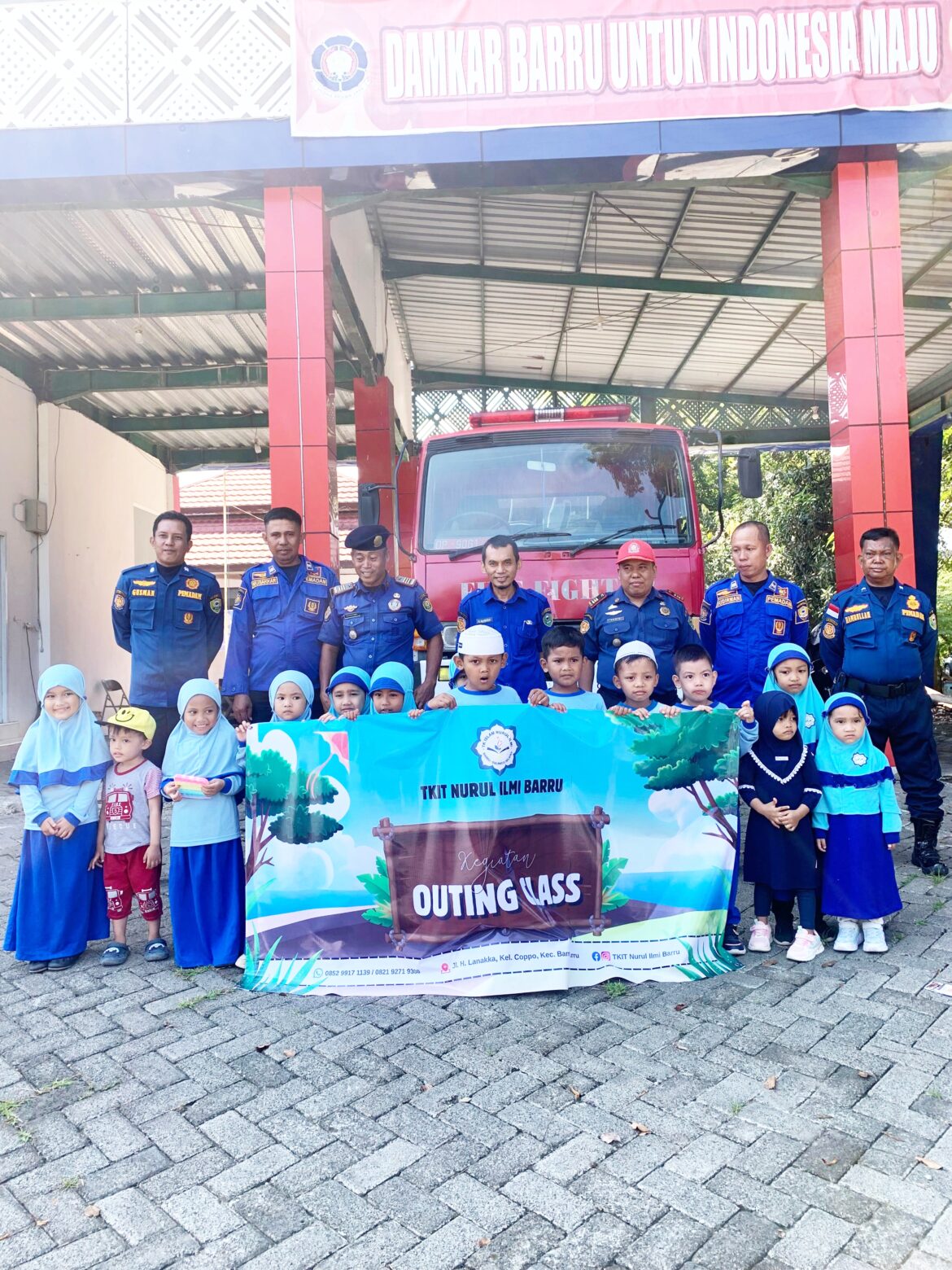 ​Kabid Damkar Barru dan Tim Rescue Center Turun Langsung Edukasi Murid TK IT Nurul Ilmi Mitigasi Kebakaran