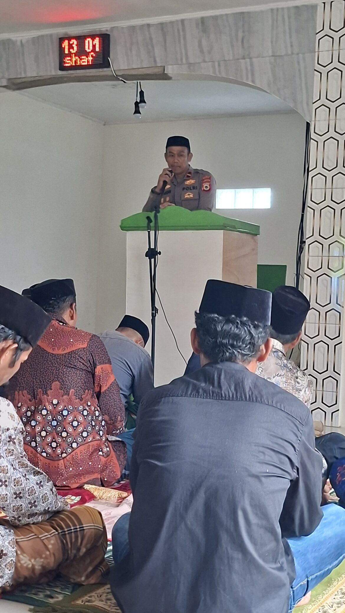 ​Wakaposek dan Camat Pujananting Gelar Mediasi Terkait Kendala Instalasi Listrik di Desa Gattareng