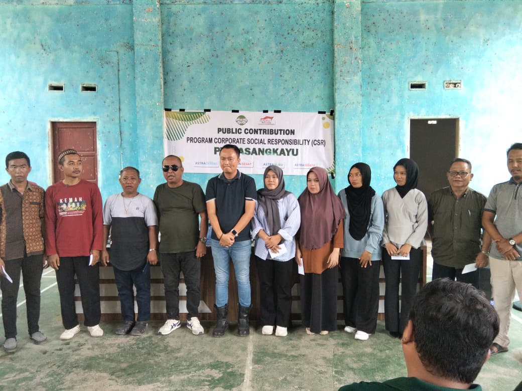 Melalui Program CSR PT Pasangkayu Serahkan Bantuan Renovasi Tempat Ibadah di Desa Pakava