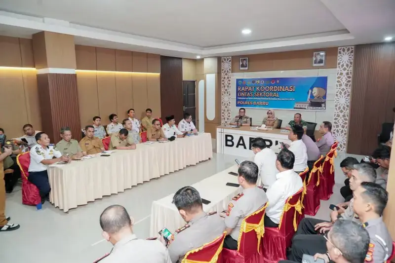 Bupati Barru Instruksikan OPD Bersinergi dengan TNI-Polri Demi Kenyamanan Ibadah Ramadan dan Mudik Lebaran